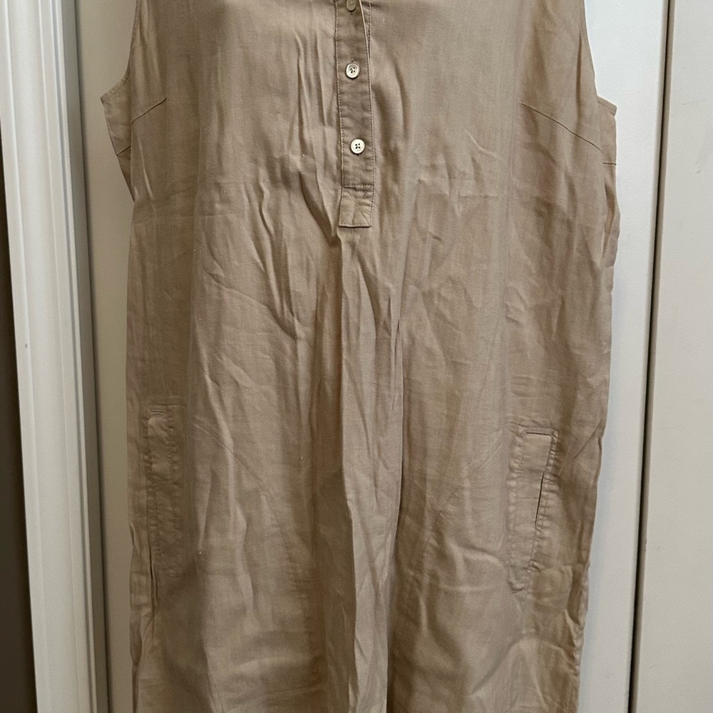 Tommy Bahama Tan Sleeveless Dress